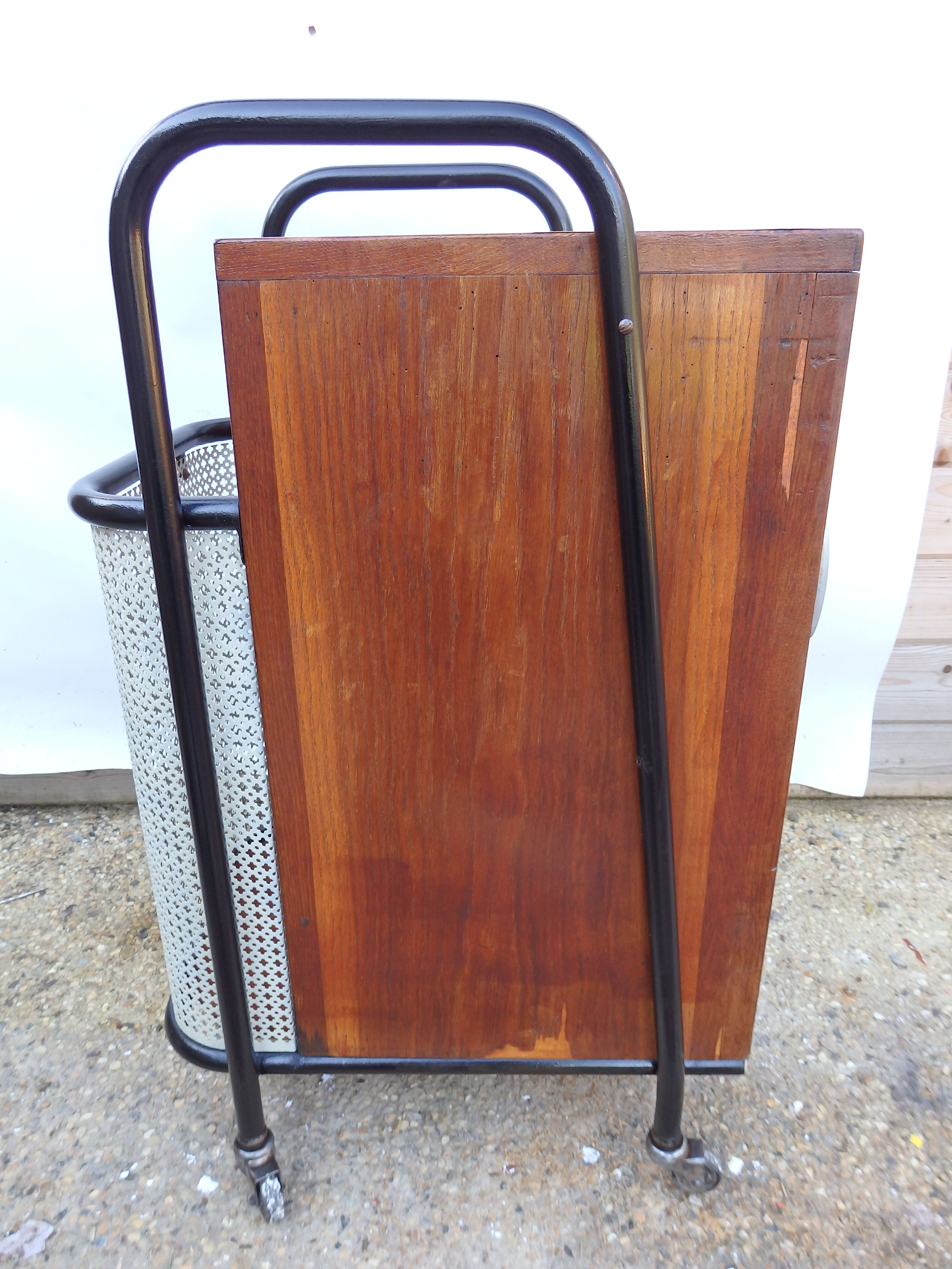 servant servant service of vintage architect 50 Sautereau