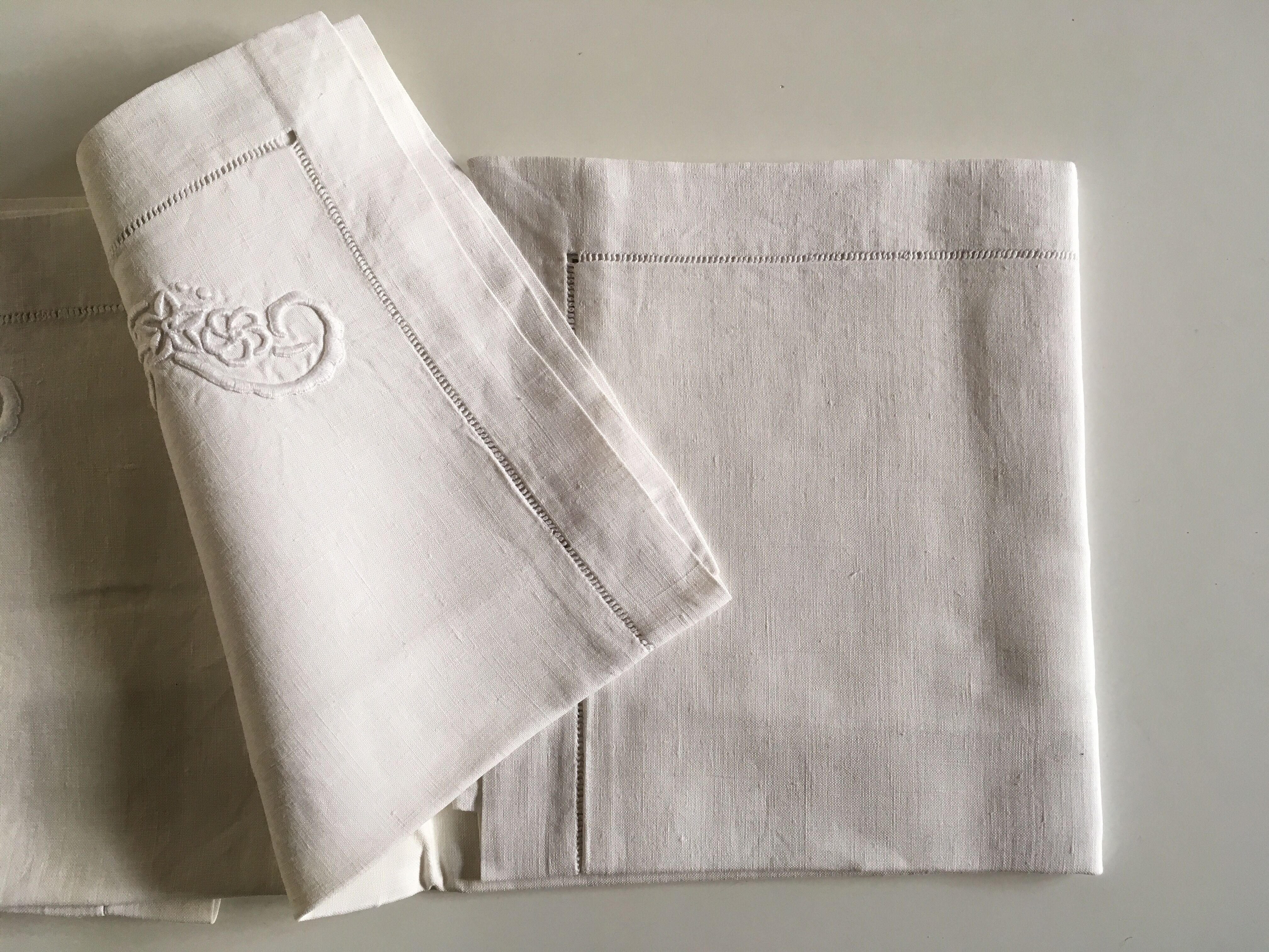 Pair of pillowcases embroidered linen old