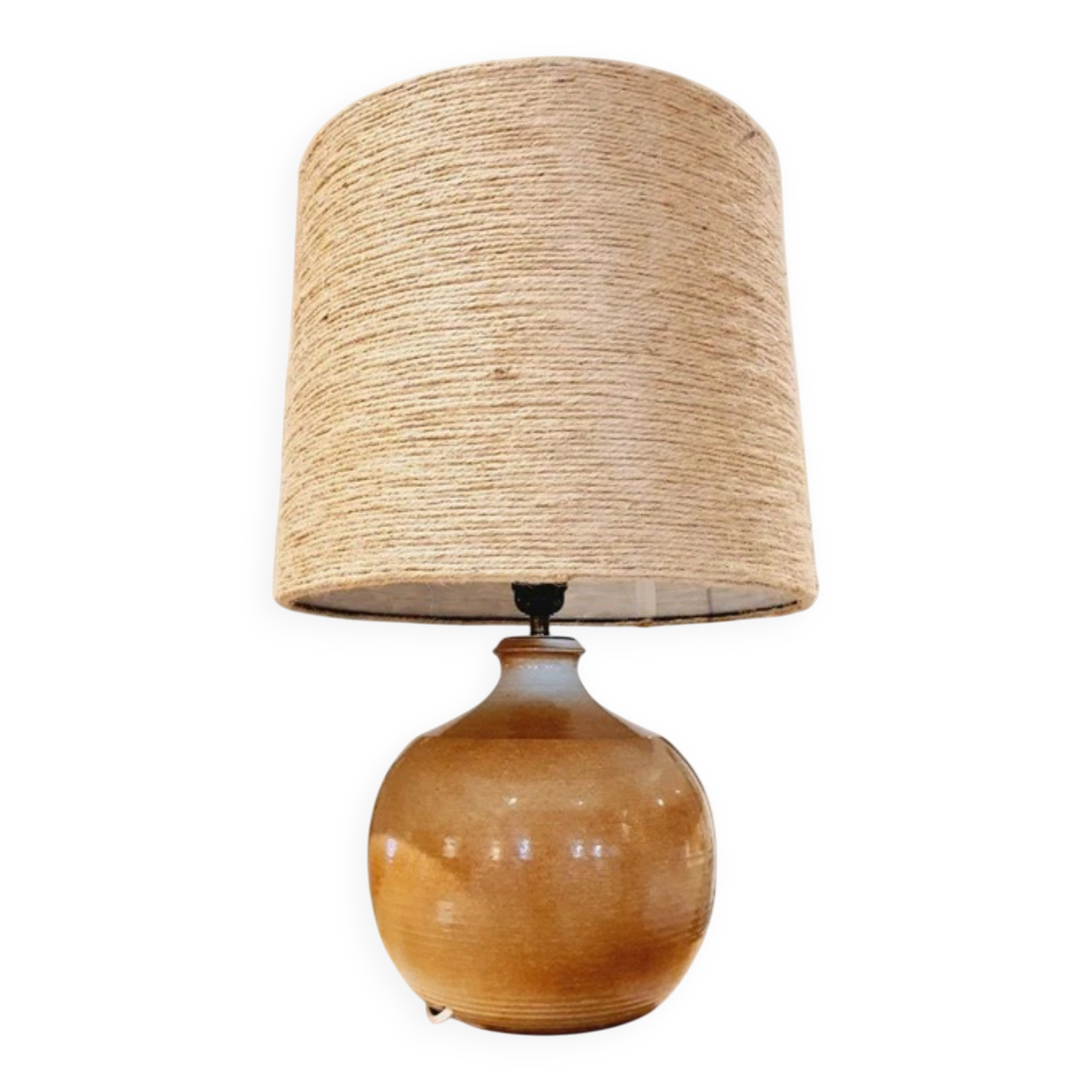 Handcrafted lamp in stoneware and jute fabric: wabi-sabi spirit (1970s-80s)