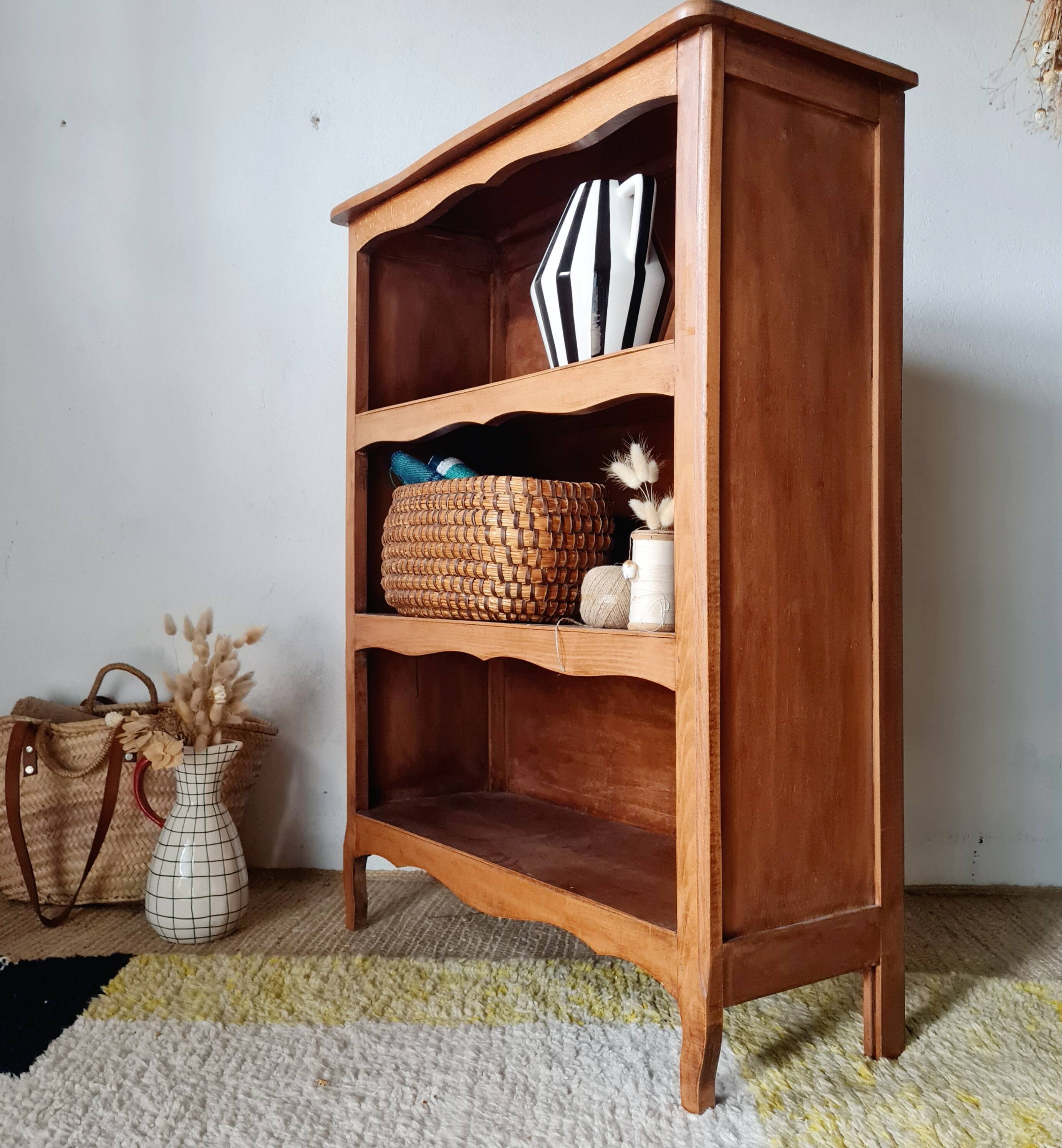 Ancient library - ancient bibus