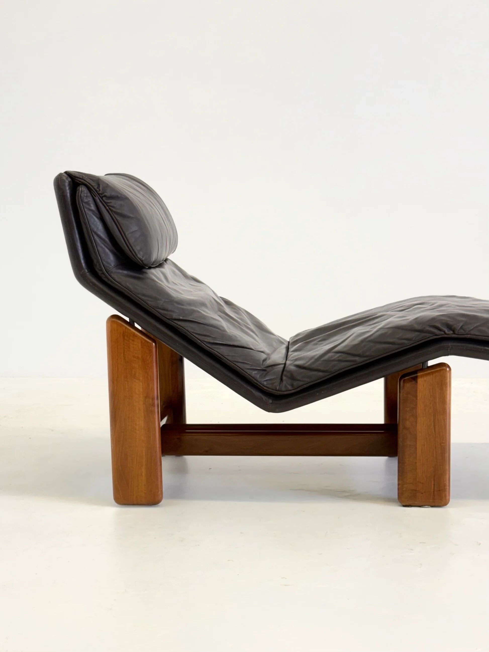 Fauteuil Periplo par Tarcisio Colzani pour Mobil Girgi