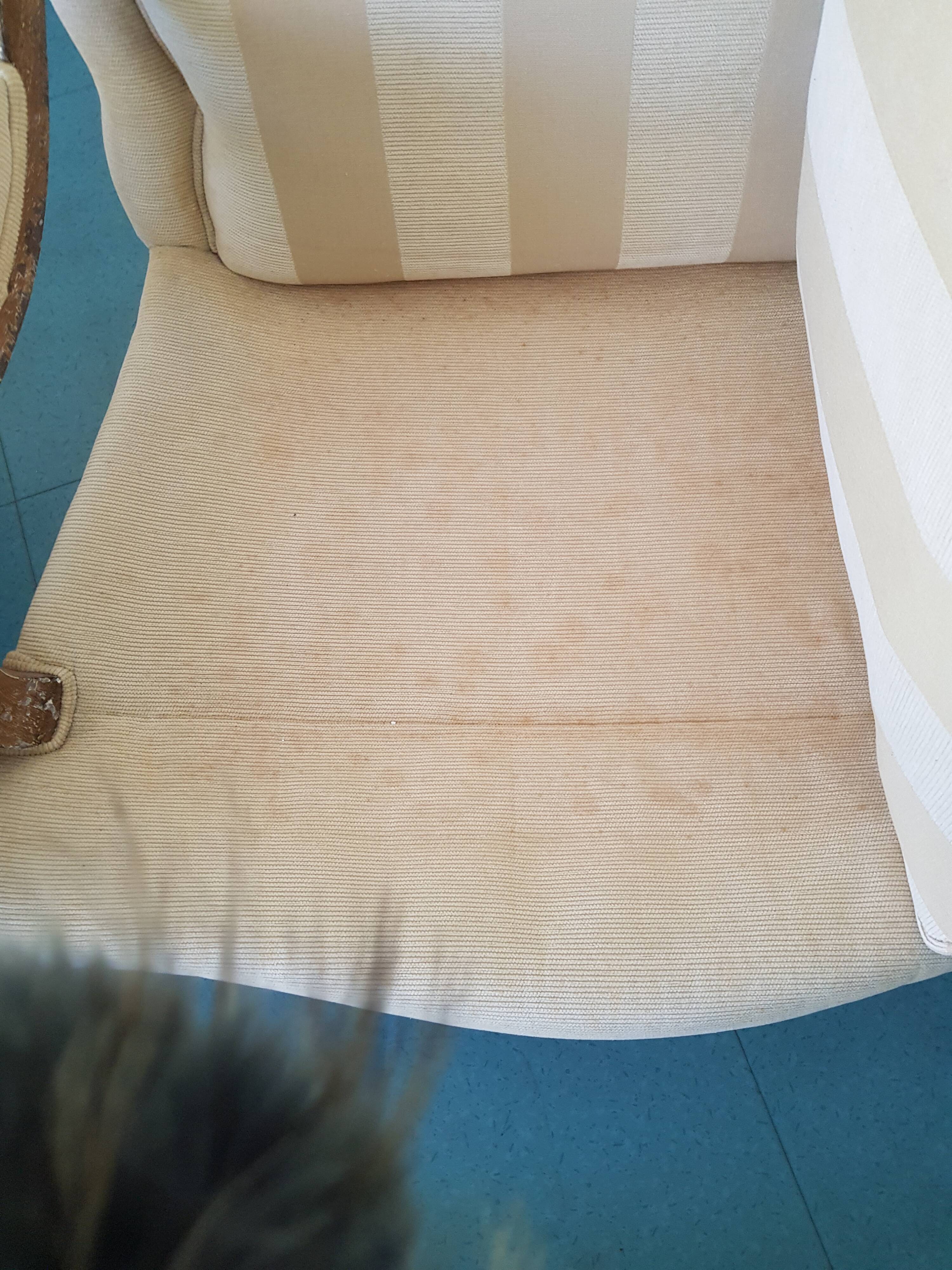 Paire de fauteuils baroques