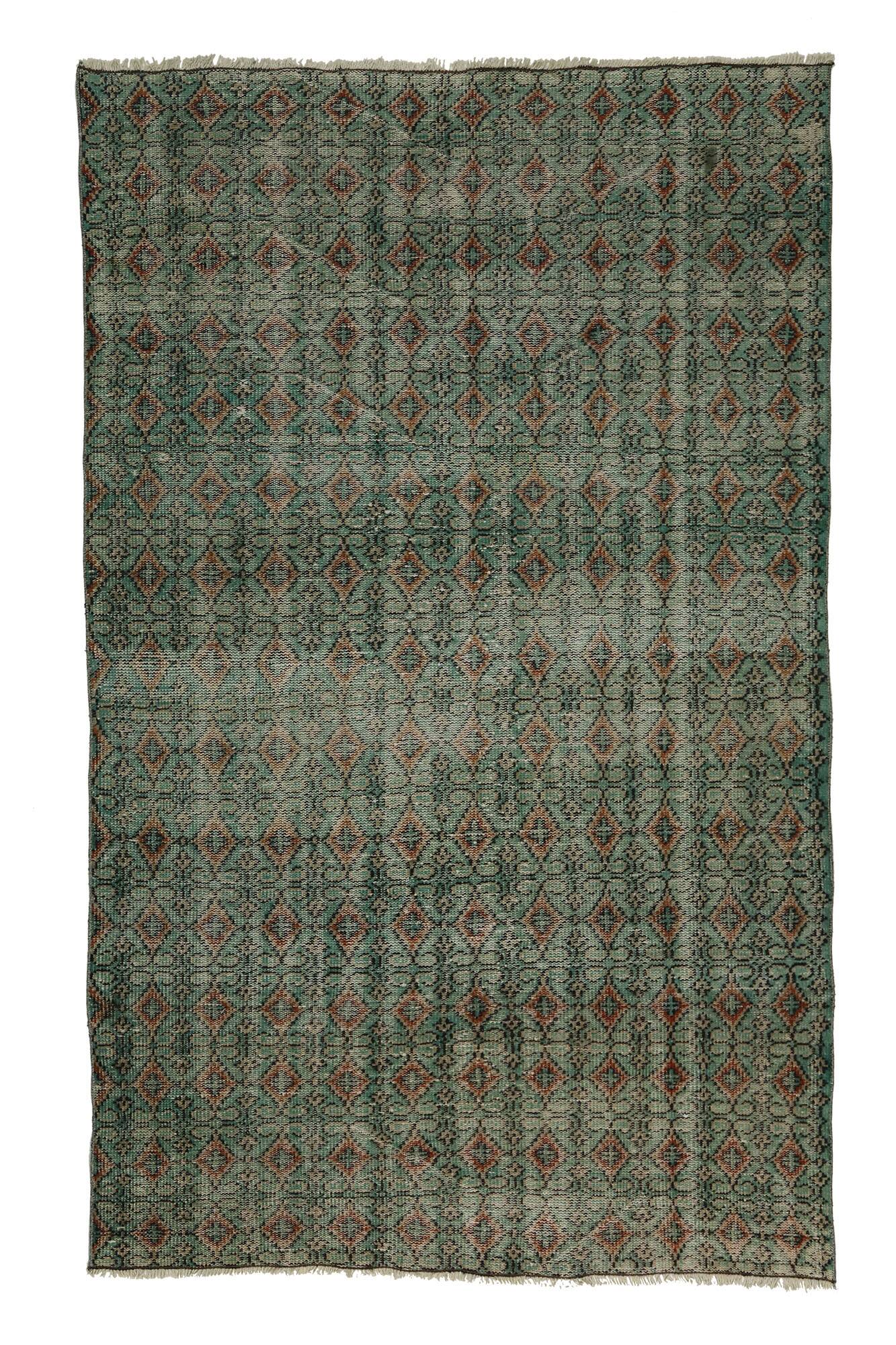 One-of-a-kind turkish handwoven vintage rug - rustic vintage charm 253x 160 cm