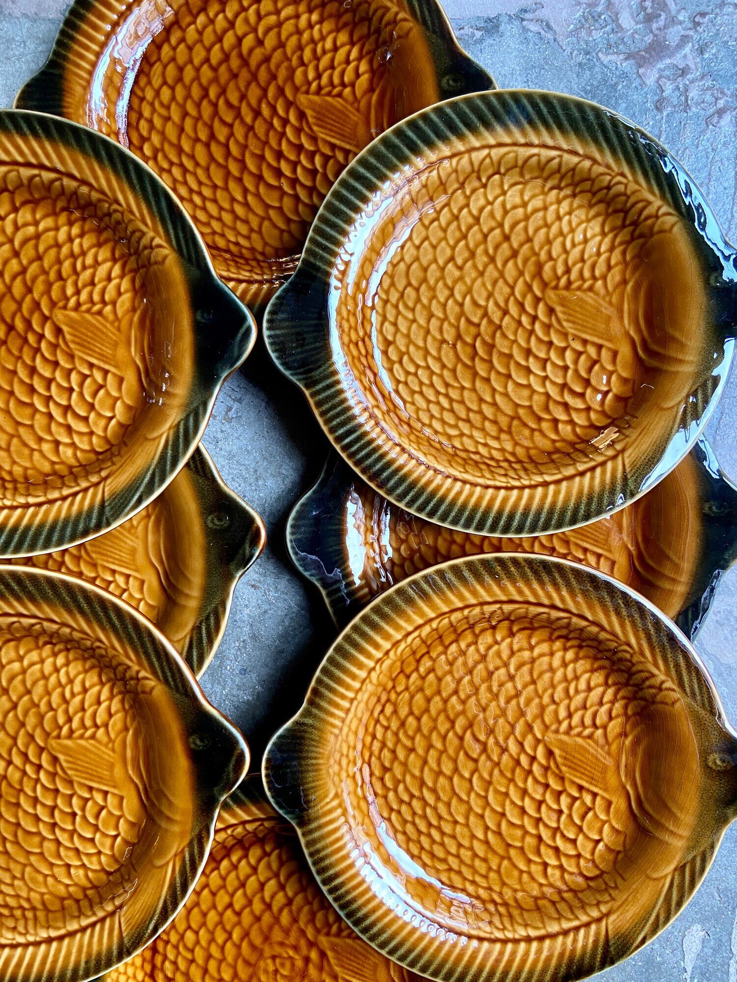 8 flat plates fish Sarreguemines in ochre glazed earthenware