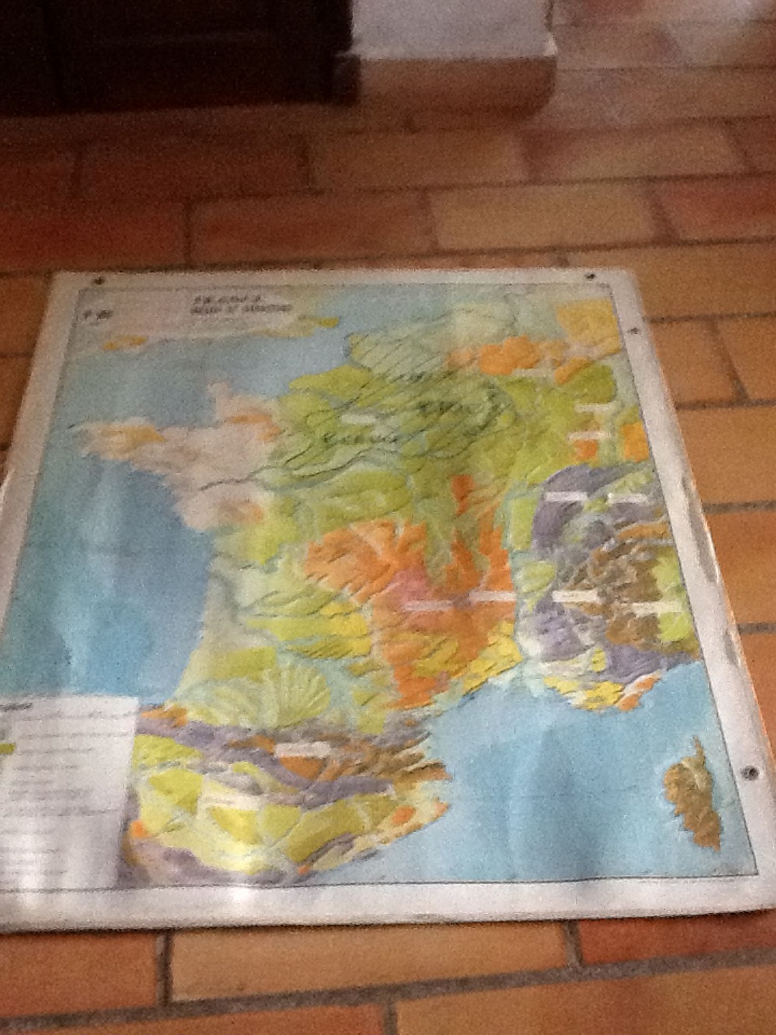 School map n ° 101 France relief and structure bookstore Armand Colin collection Henri Varon