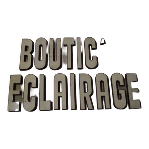 Lettres en plastique - commerce
