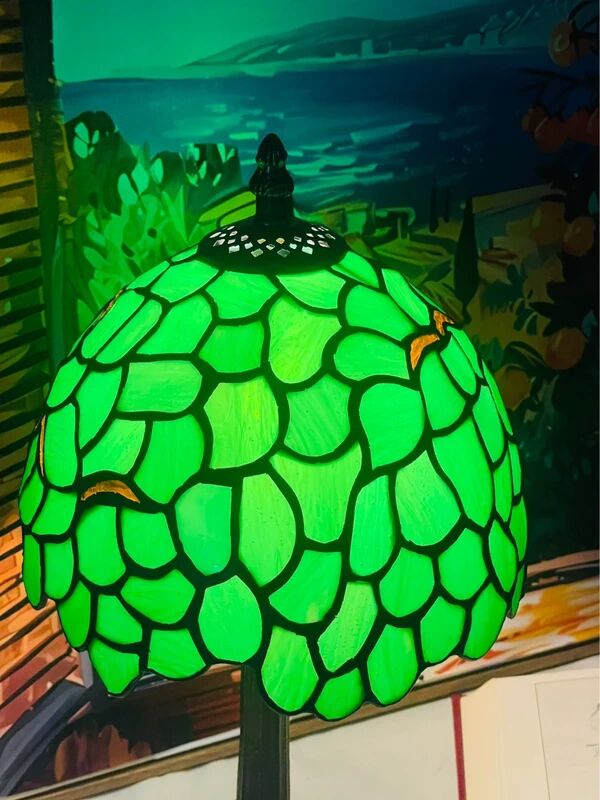Vintage Tiffany Inspiration Lamp and Green Shade | Green Foliage Shade