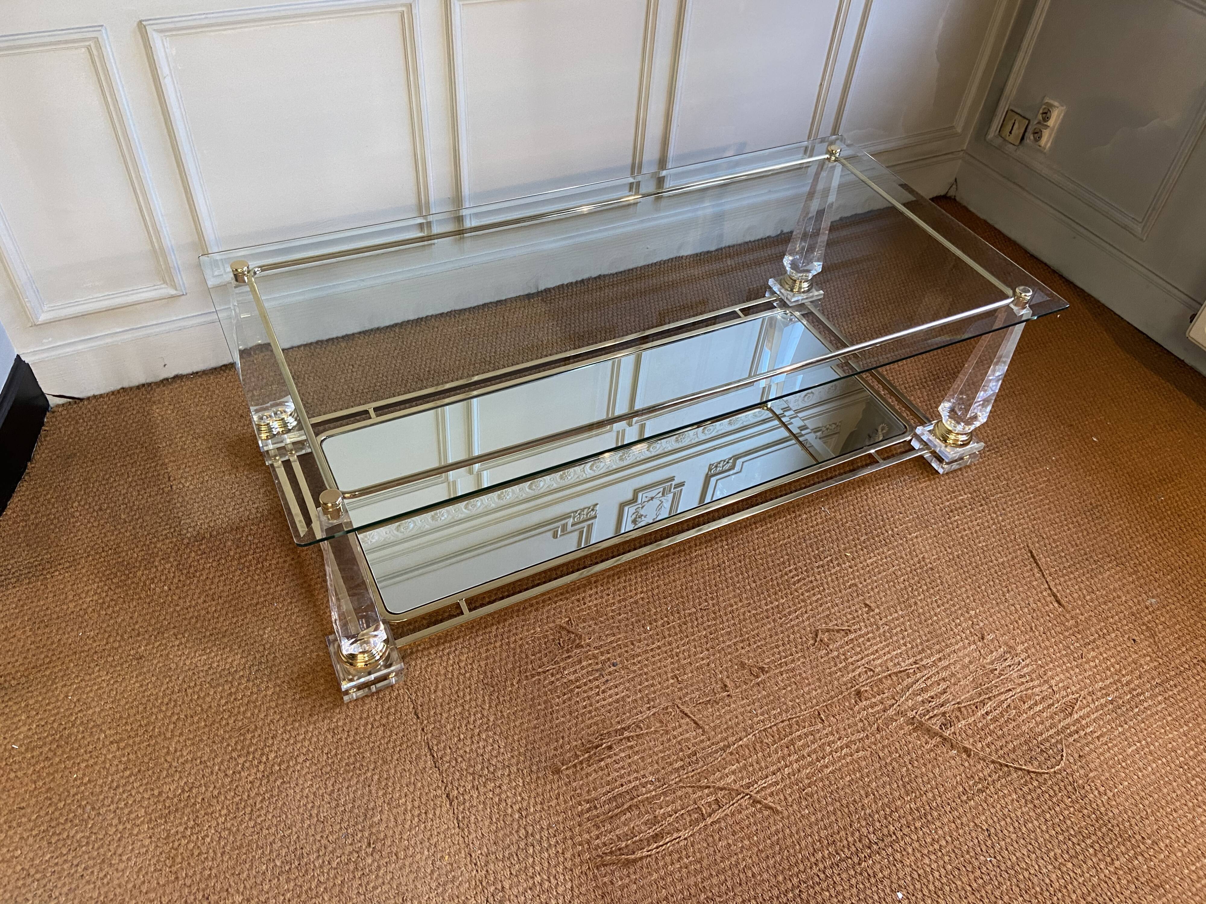 Table basse Charles Hollis Jones obélisques en plexiglass et métal doré