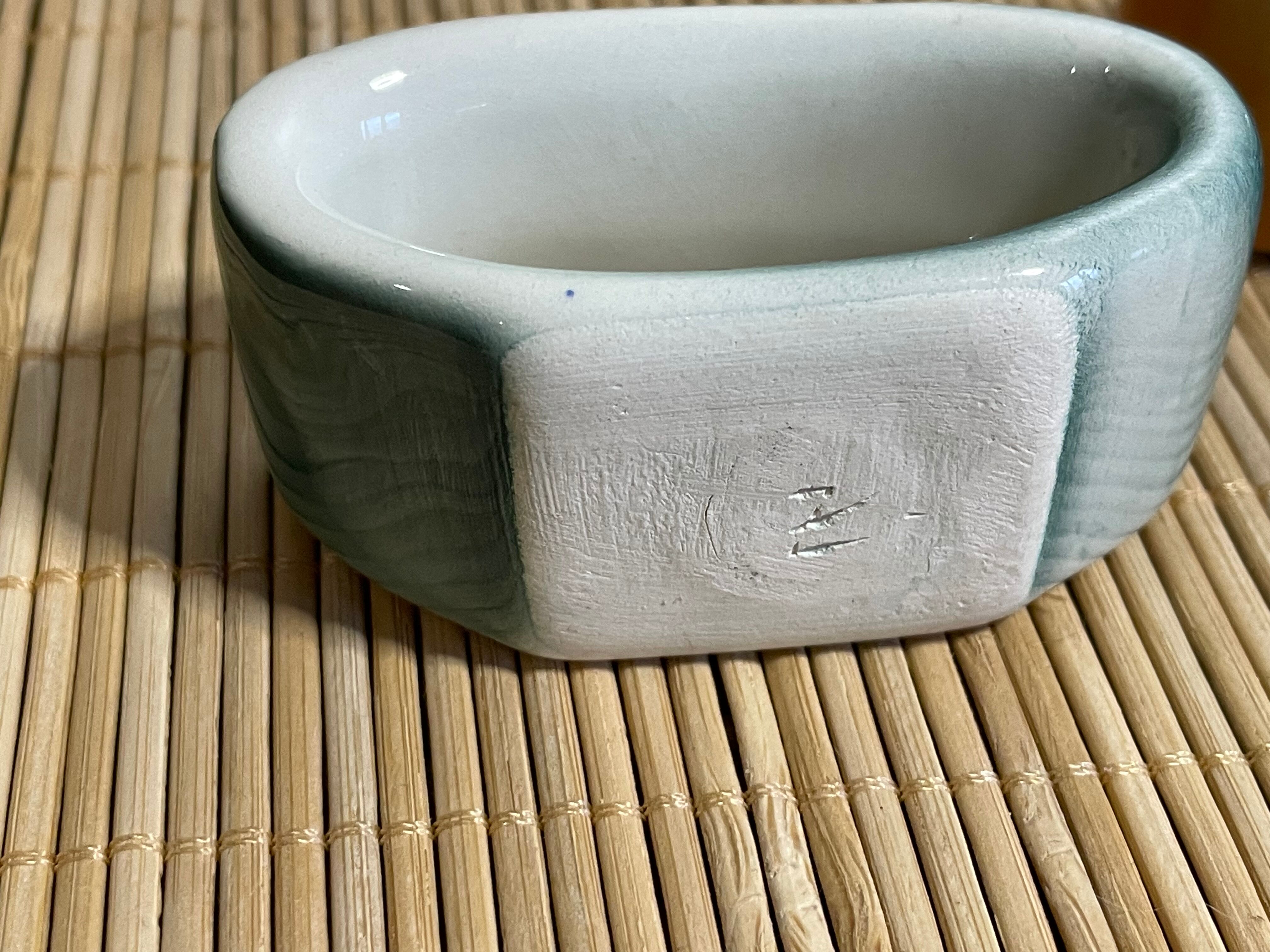 Ceramic napkin rings fruit décor