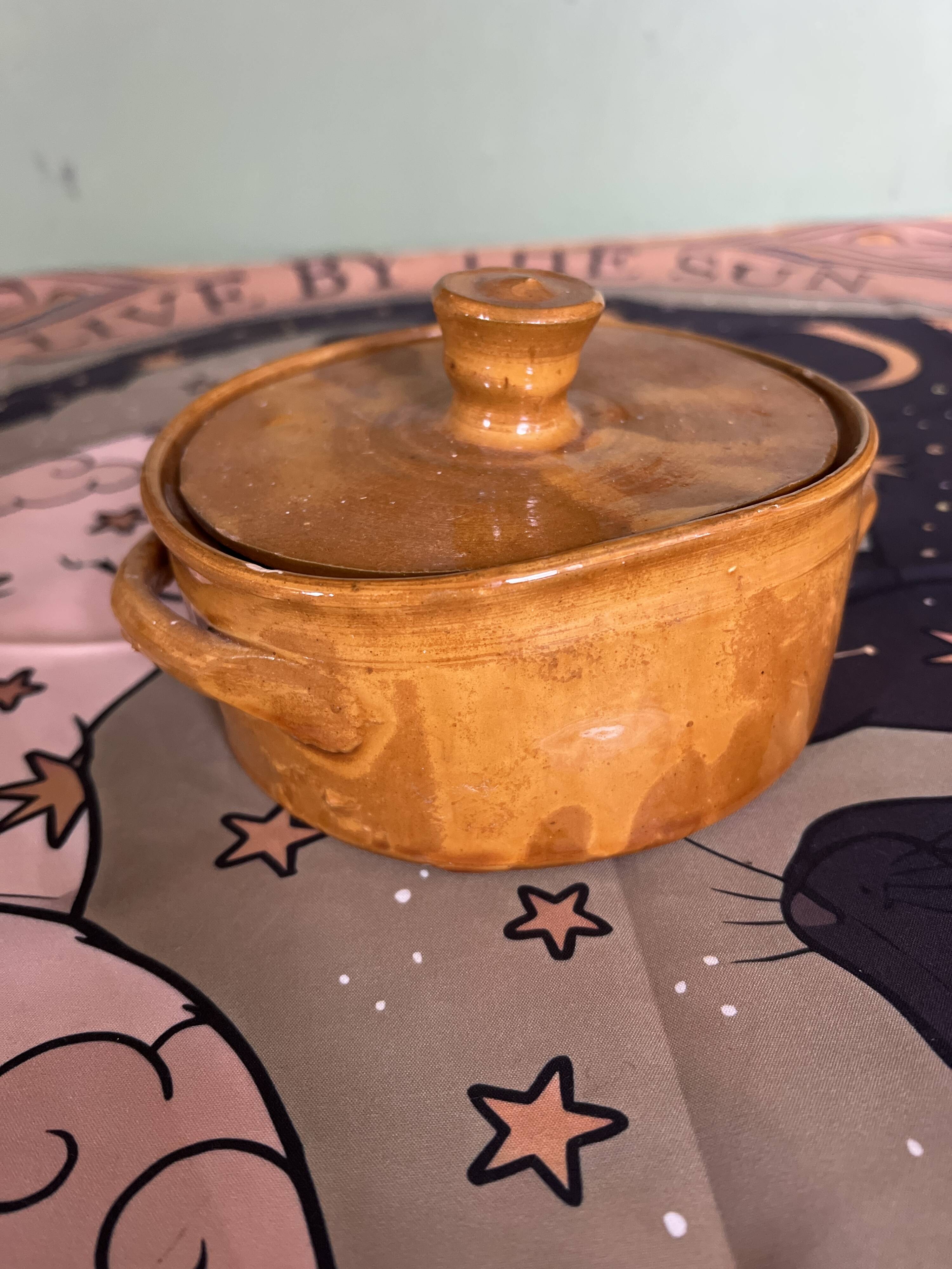 Small enamelled terracotta pot