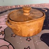 Small enamelled terracotta pot