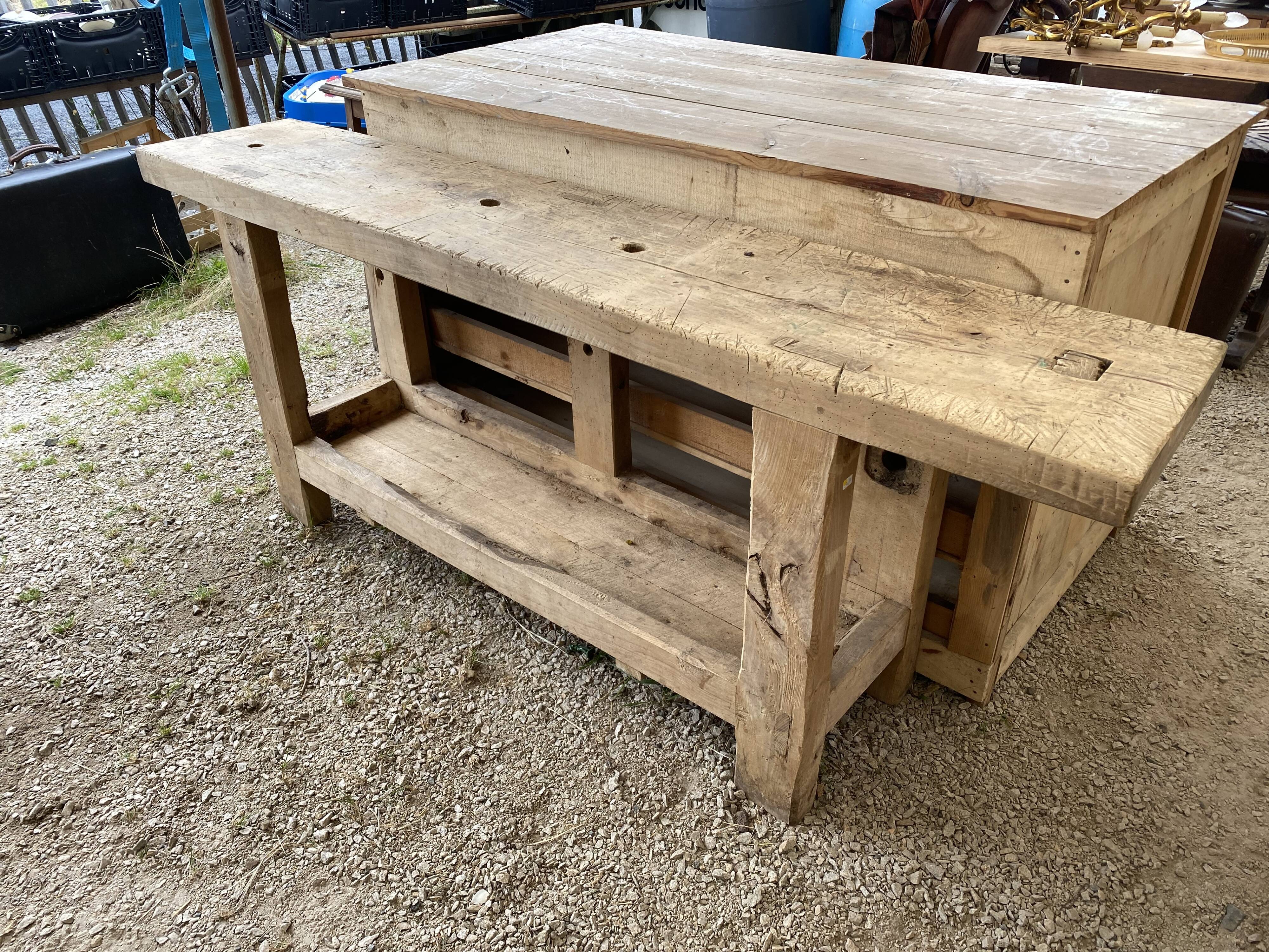 Carpenter's workbench