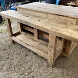Carpenter's workbench