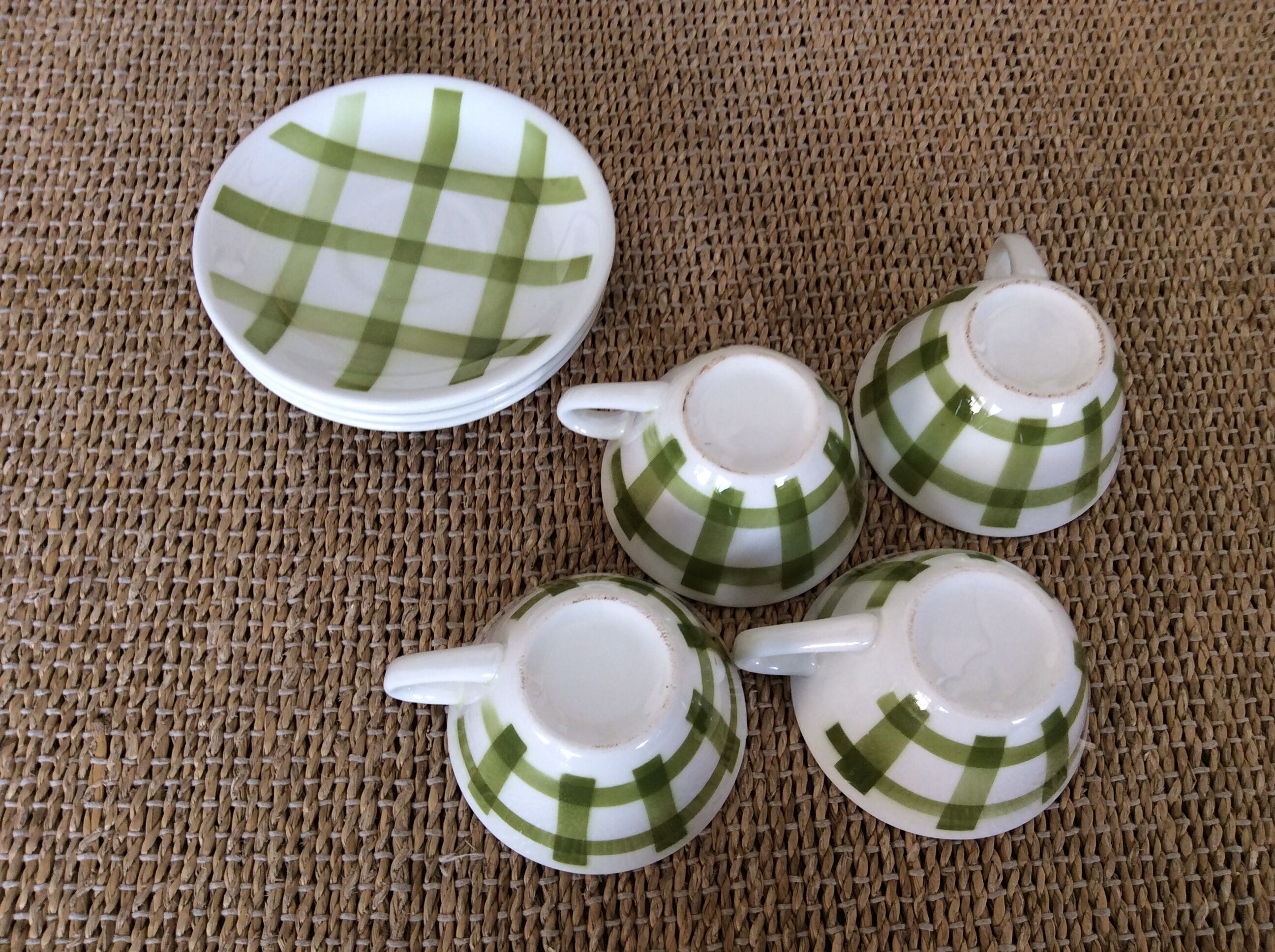 4 Vichy coffee cups