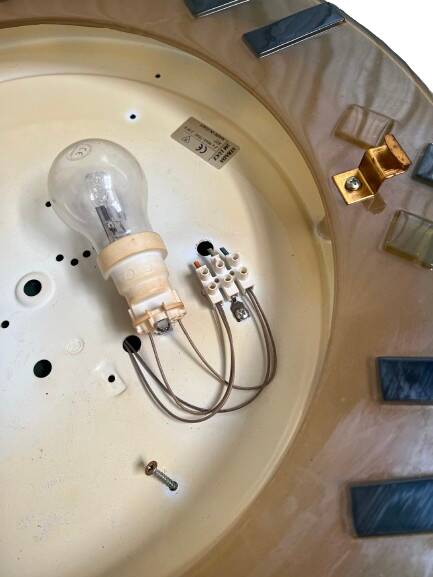 Wall/ceiling light in colored glass