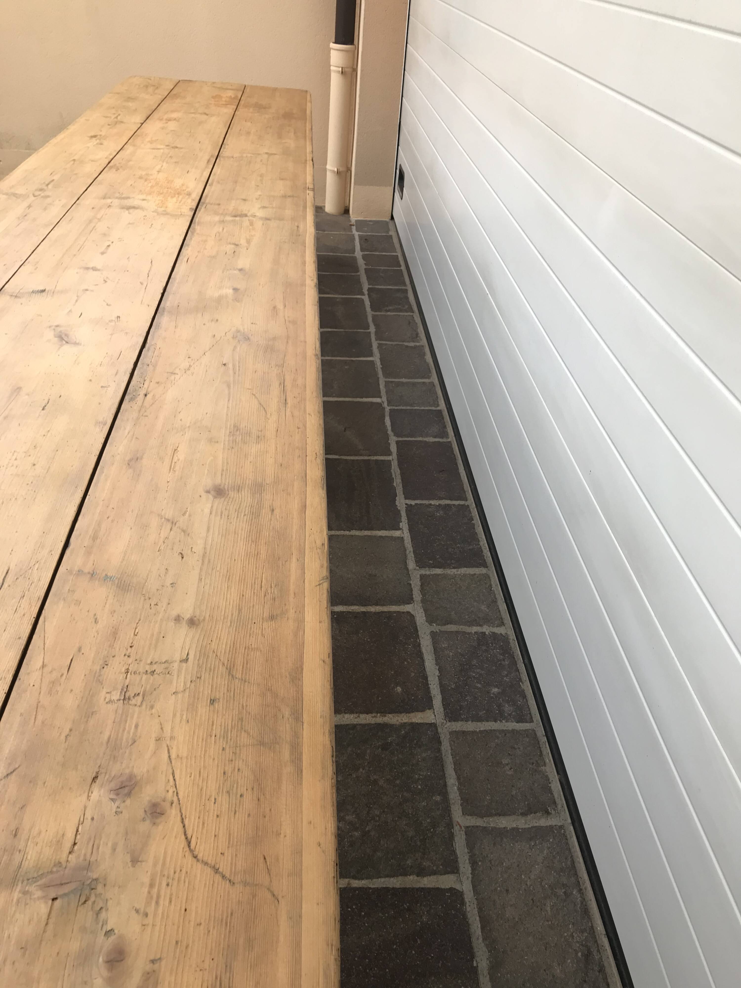 Winegrower's farm table