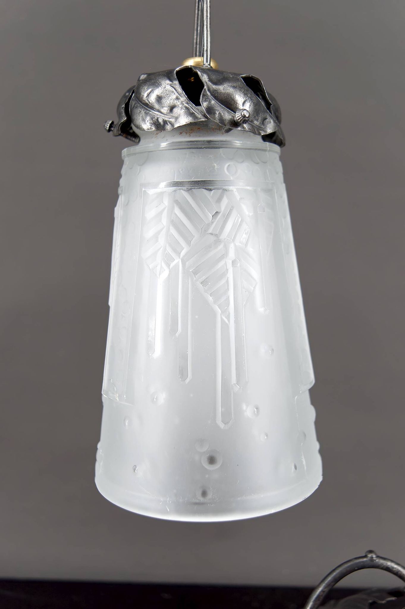 Wrought Iron Lamp, "Vine", Muller Frères Lunéville, Art Deco, c. 1930