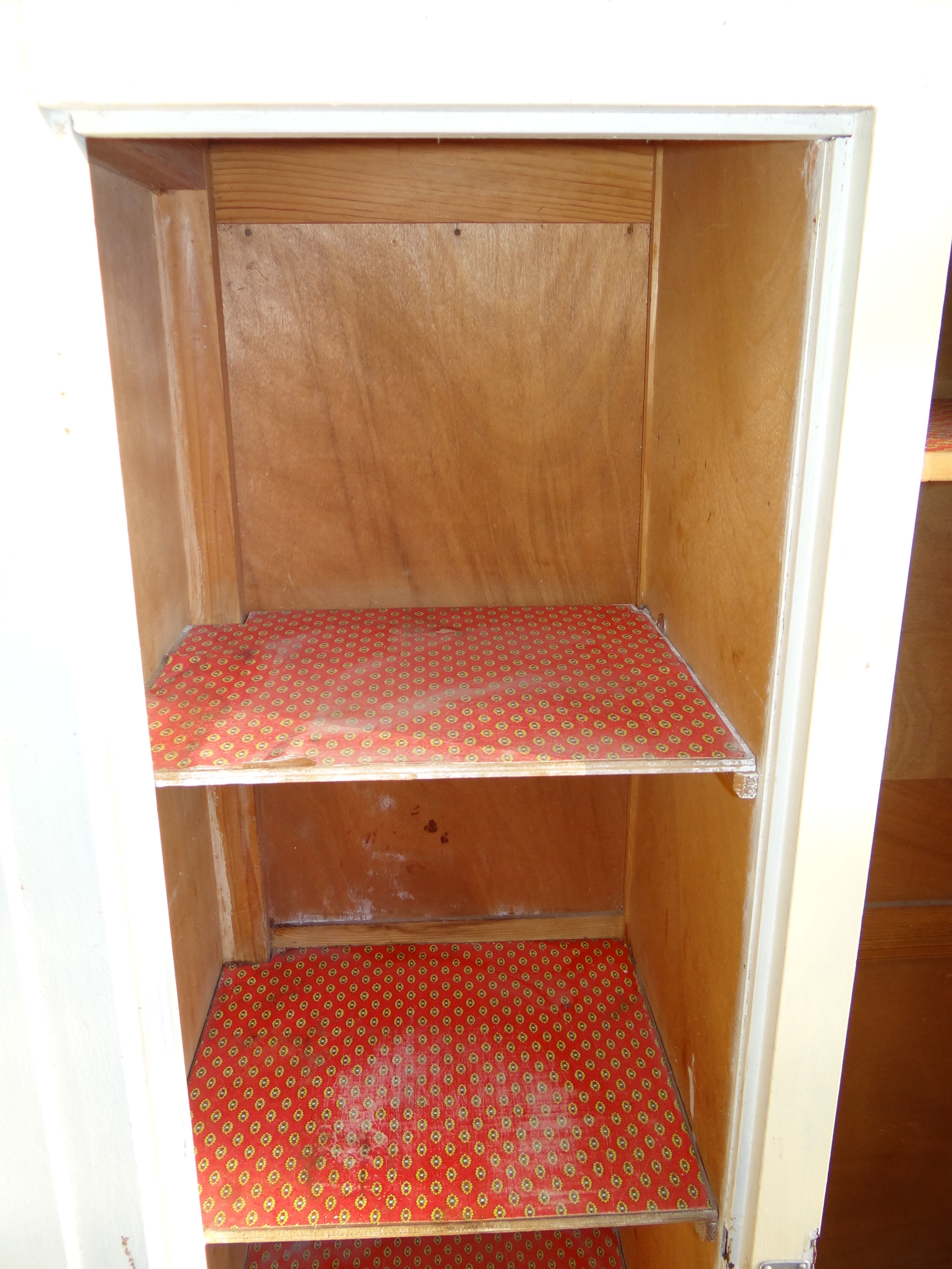 1950s Parisian wardrobe