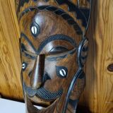 Décoration murale ou à poser grand masque africain en bois sculptés