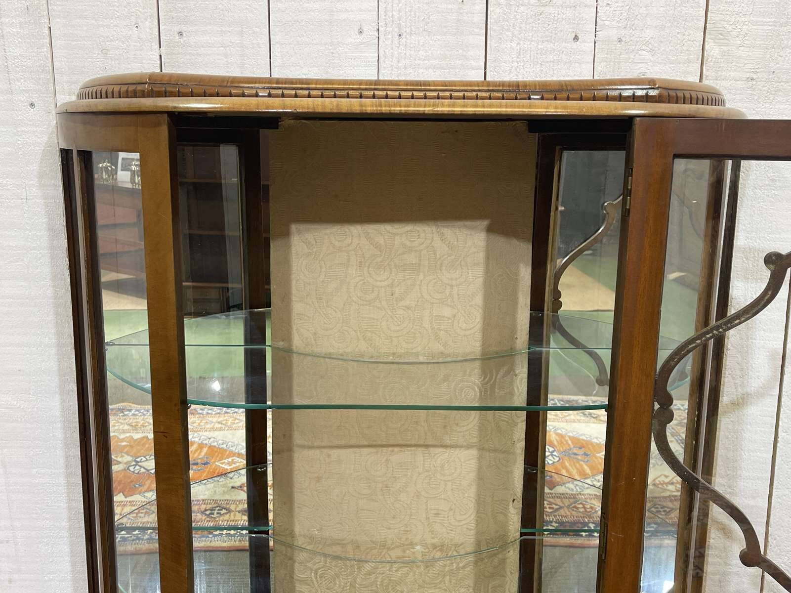 English display cabinet from the 1950s in walnut