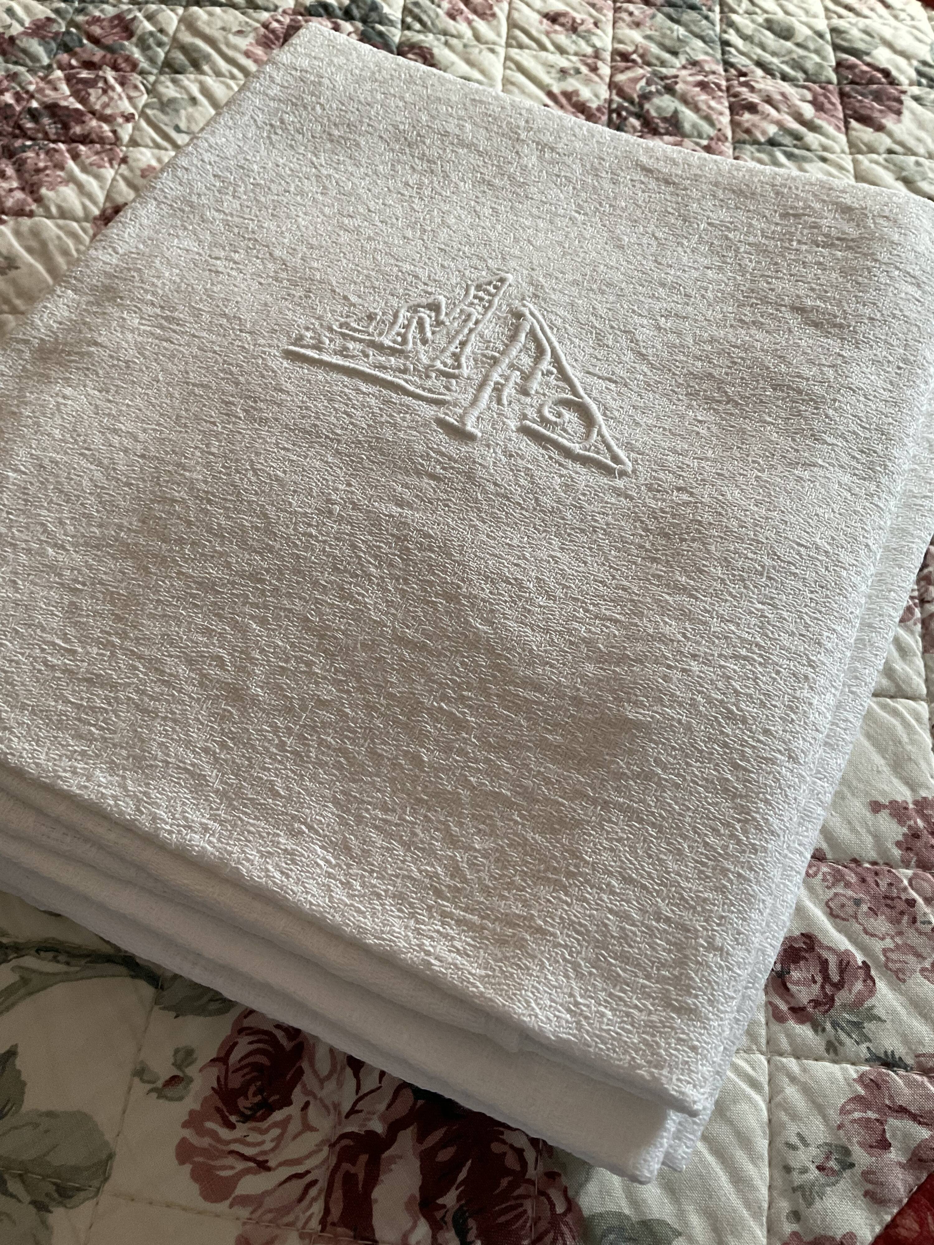 6 serviettes brodées, coton mousseline