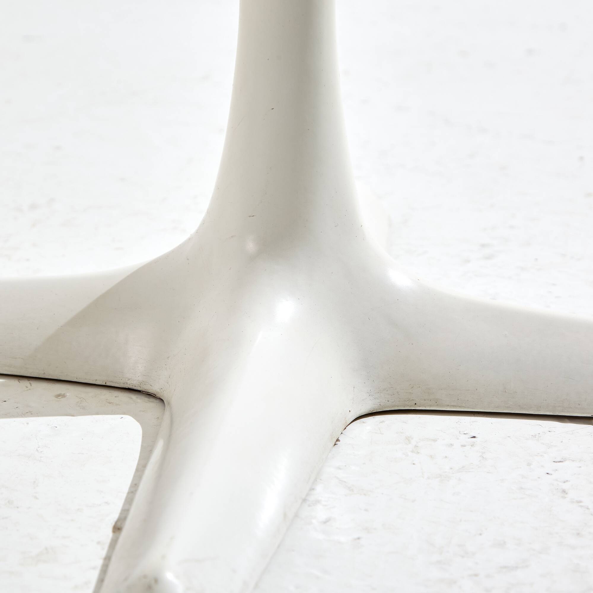 ARKANA DINING SET BY MAURICE BURKE, SET OF 7 (MK9663)