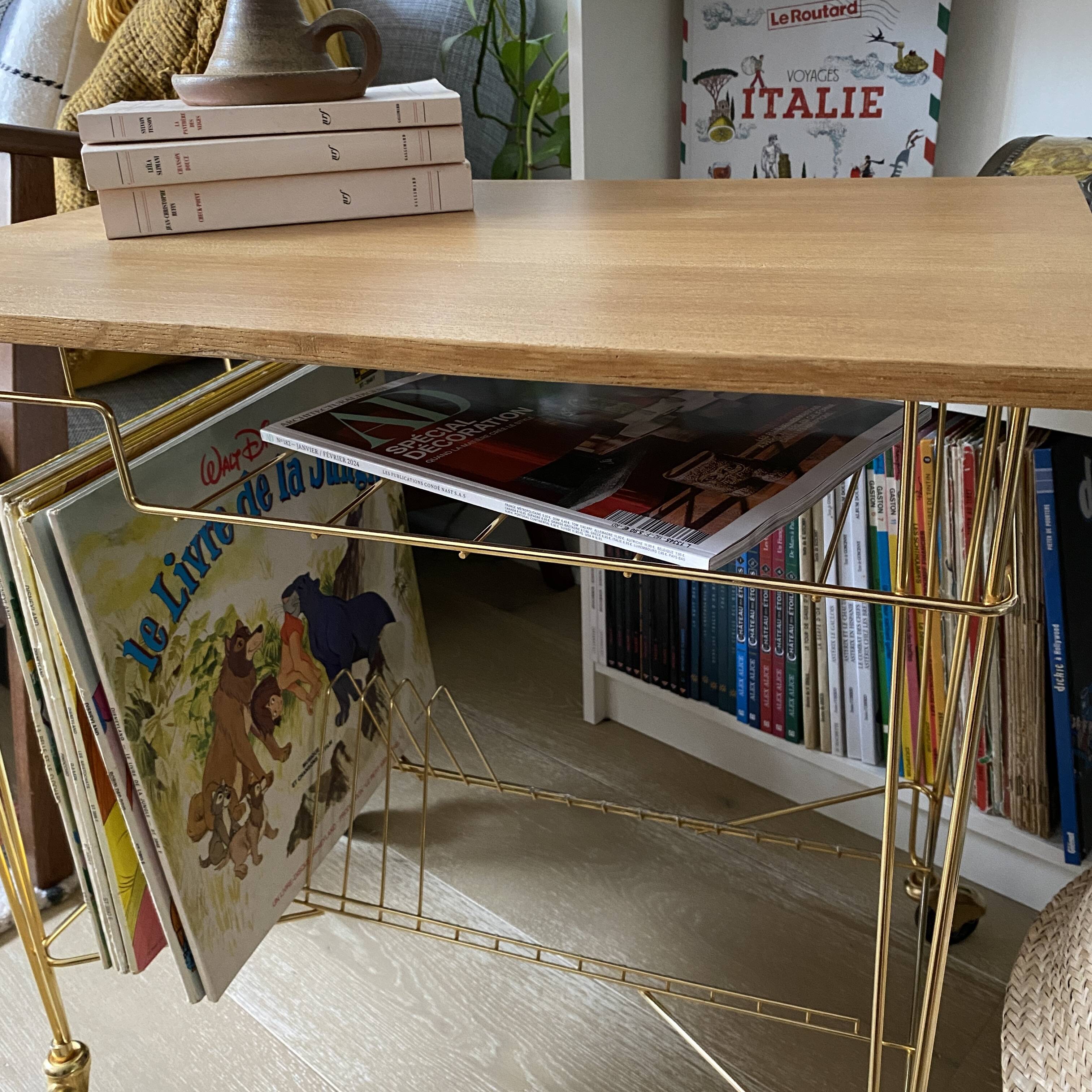 Vinyl rack trolley on wheels