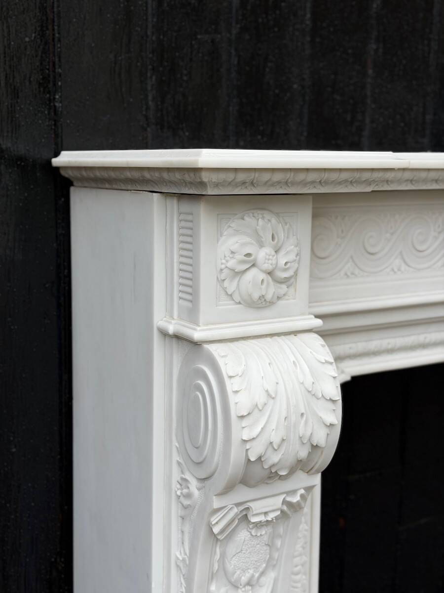 Napoleon III fireplace in statuary white marble, circa 1880.