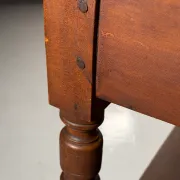 Table drapier belge vers 1920