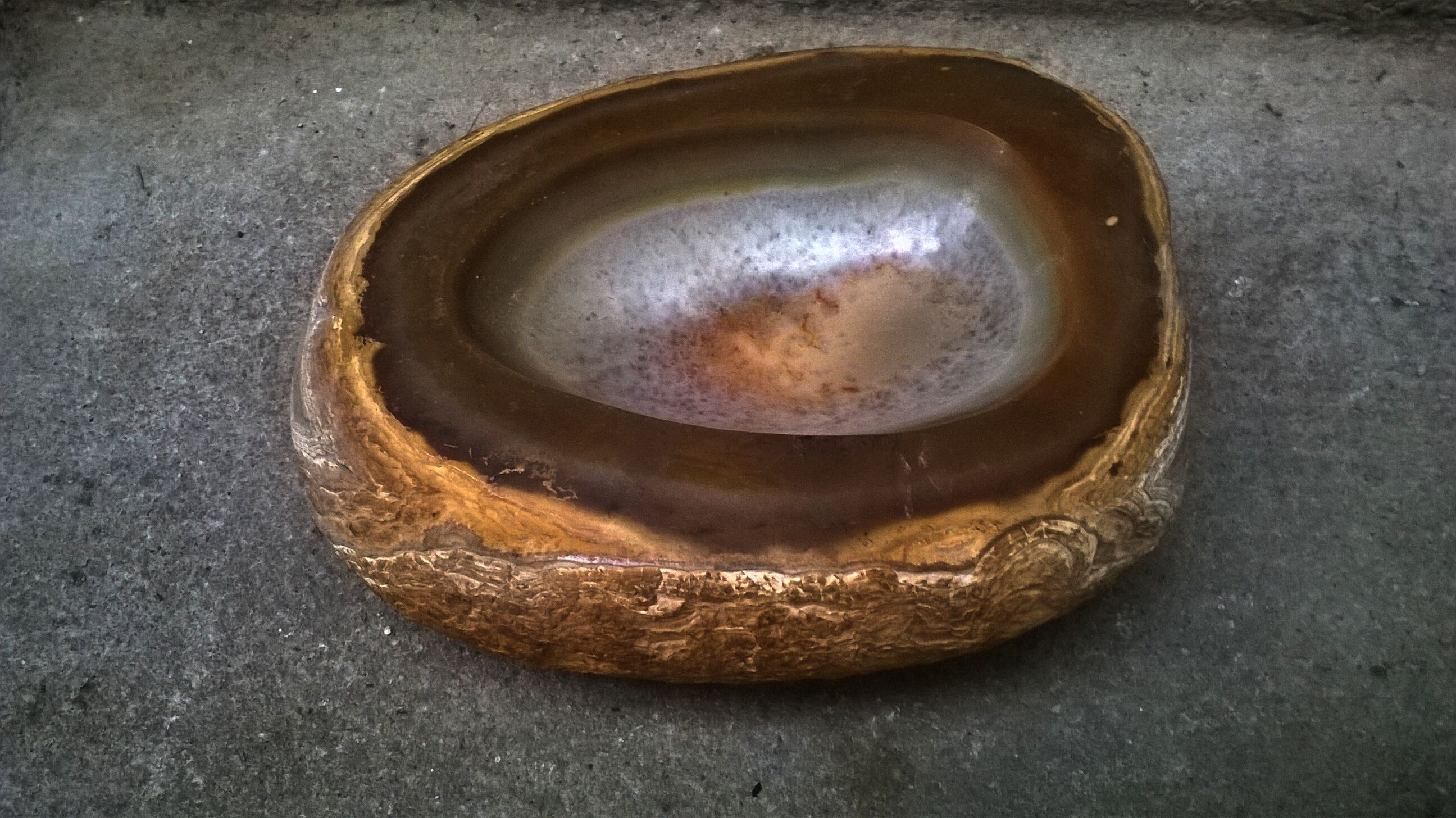 Natural stone ashtray