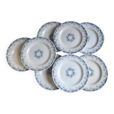 Assiettes plates en terre de fer K&G Lunéville, 1900
