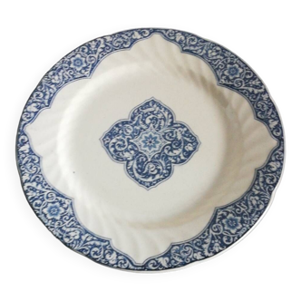 Assiette terre de fer Gien XIXÈME