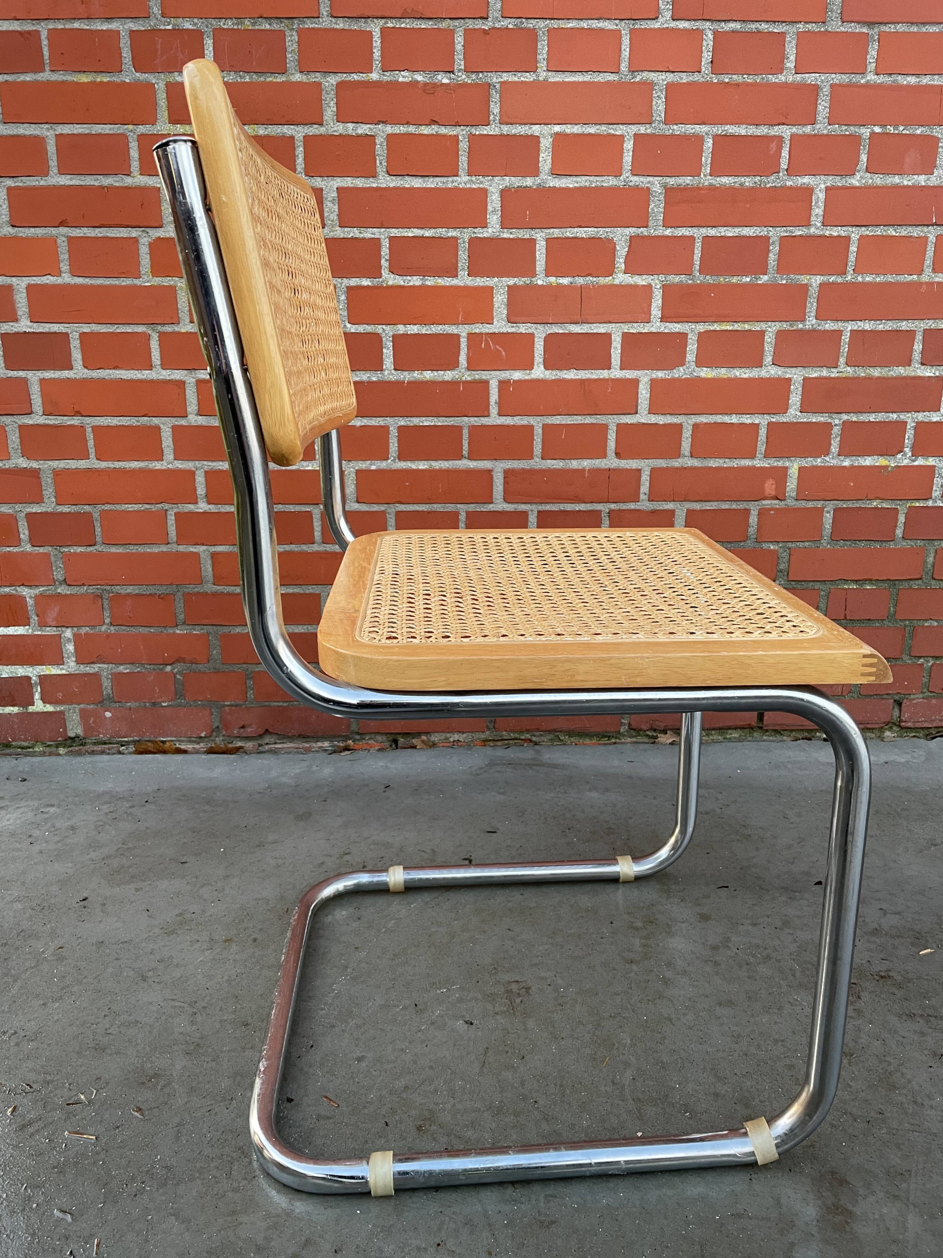 Cesca chair b32 model design Marcel Breuer