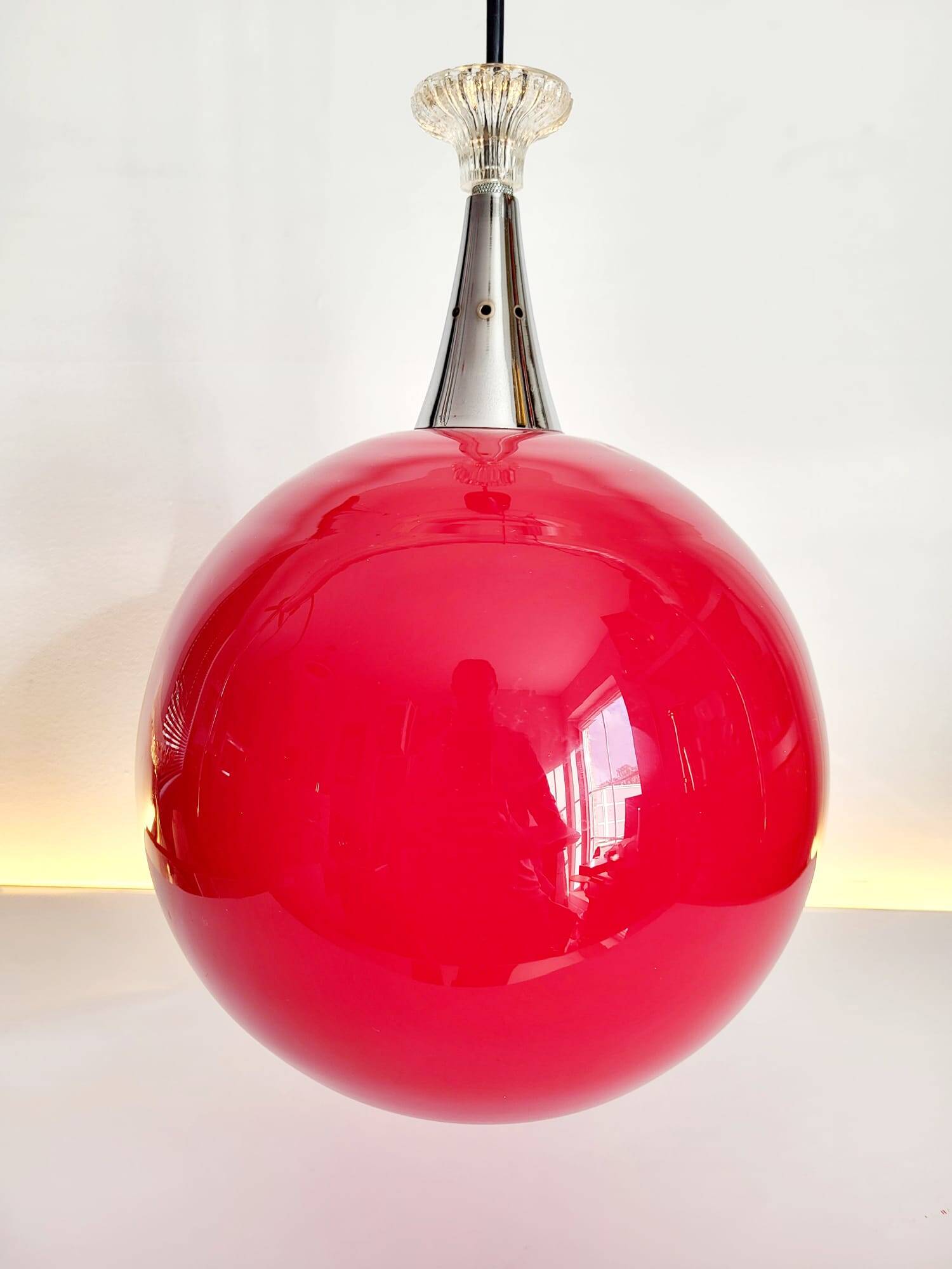 Suspension Space Age in opaline enamel with a chrome finish, circa 1960.