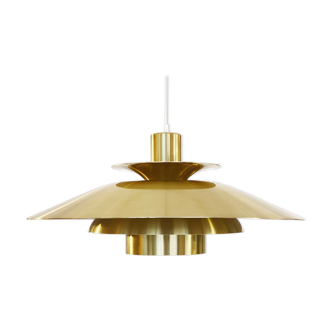 suspension en aluminium de couleur dorée de Frandsen Lighting. Danemark années 1970