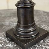 Paire de vases en bronze patine noire, XIXème siècle