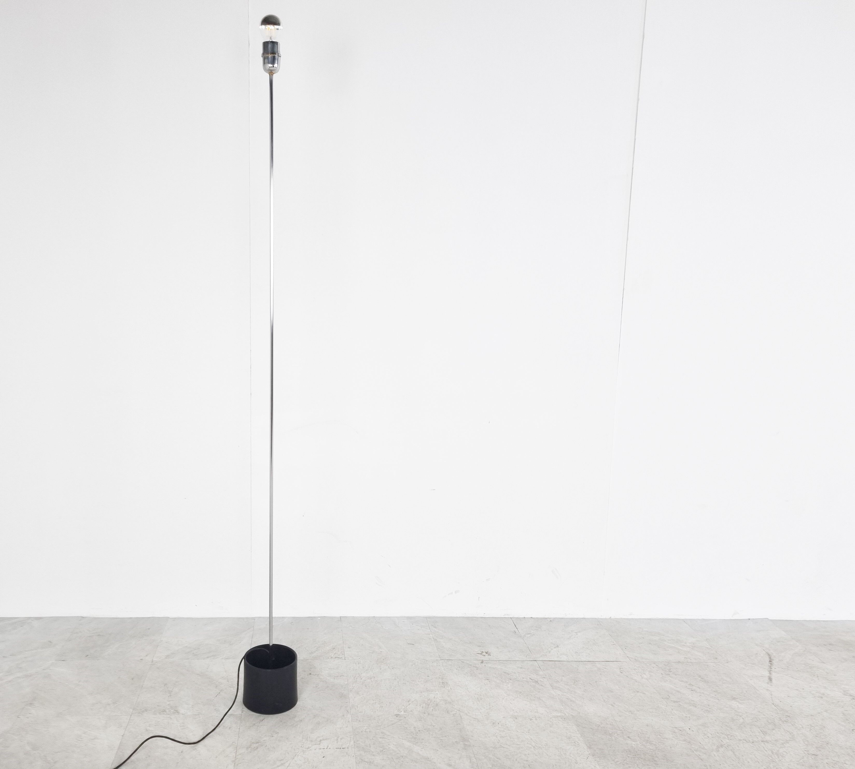 Minimalist italian floor lamp, 1970s
