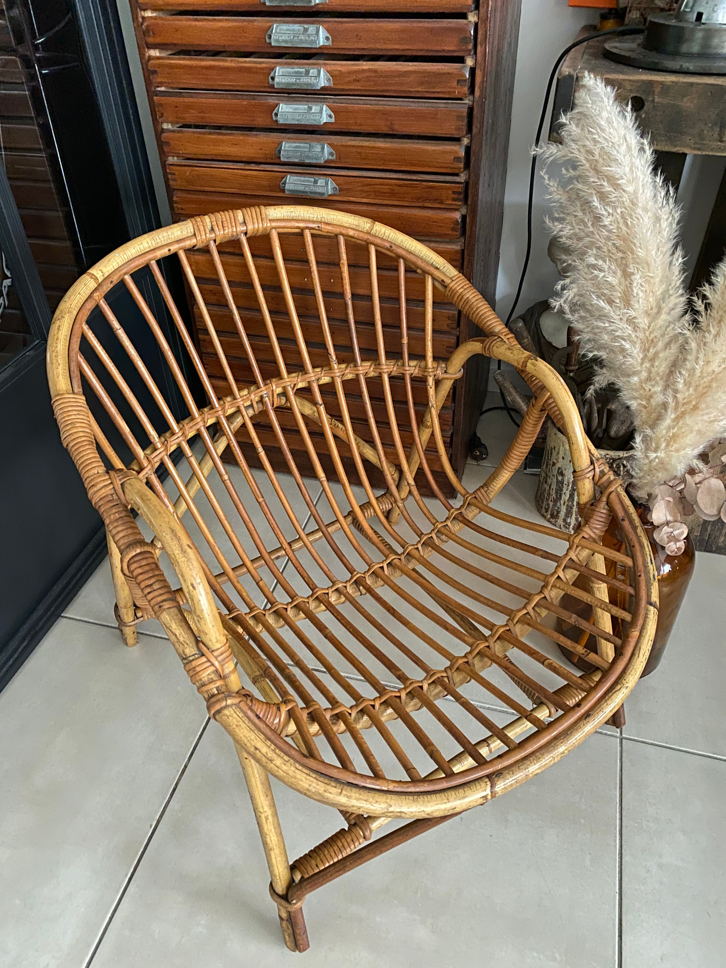 Vintage adult rattan armchair basket