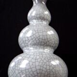Chinese vase thatdon craddling triple gourd China around 1950