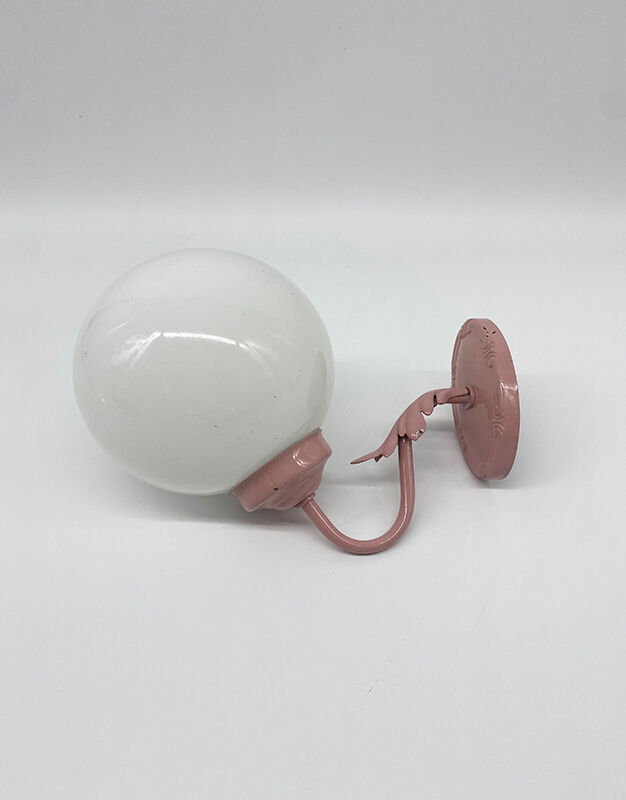 Opaline wall lamp