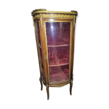 Display case LXVI walnut