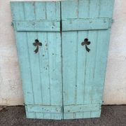 Green decorative shutters