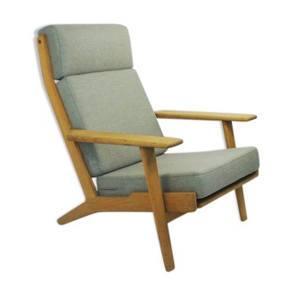 High back Chair model GE290 designed by Hans J. Wegner Denmark by Getama