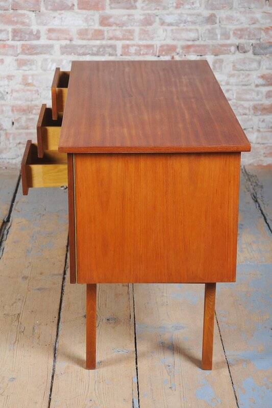 Mid-Century Modern Writing Desk in Mahogany Veneer, Czech, 1950