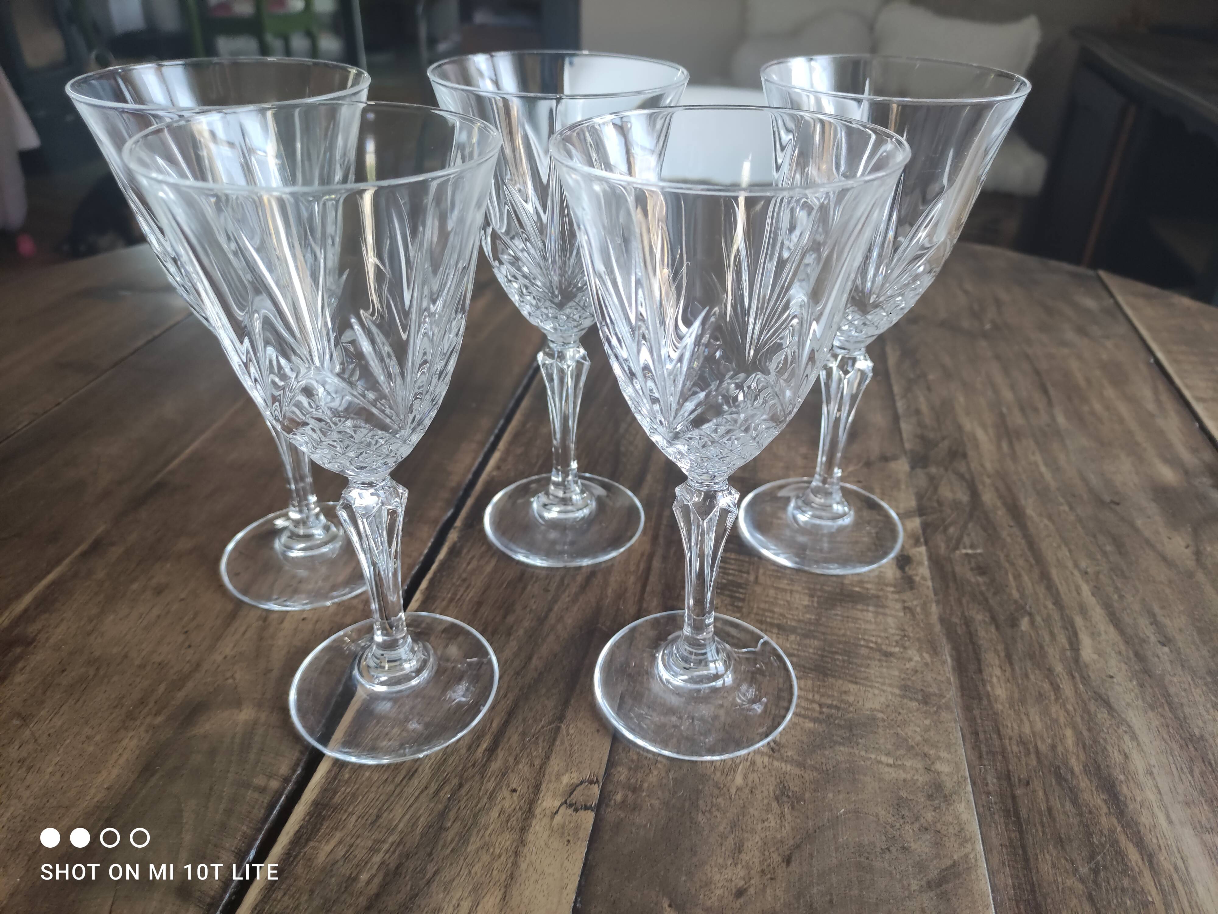 Set of 5 glasses of red wine or chiseled crystal water