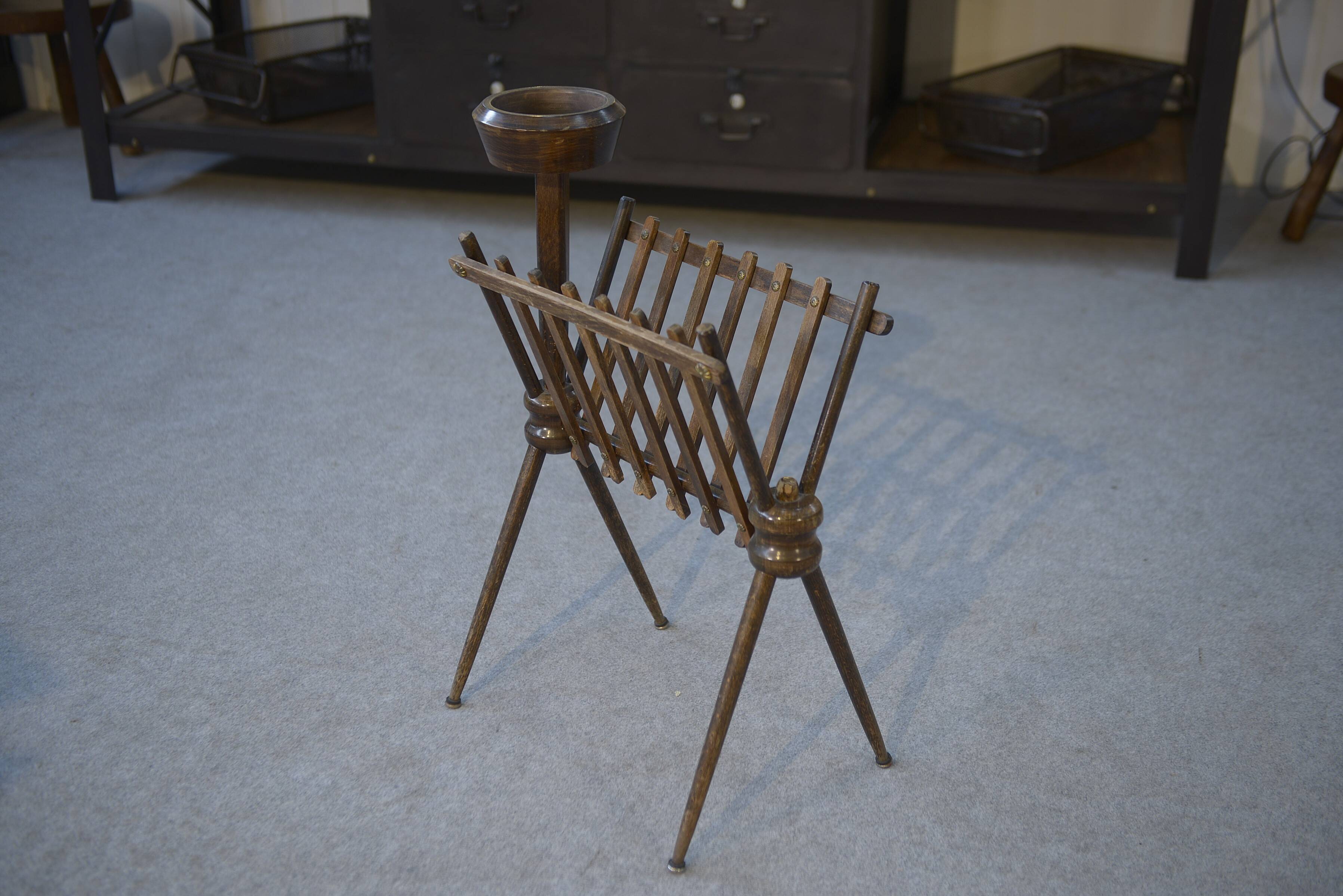 Beech magazine rack 1960