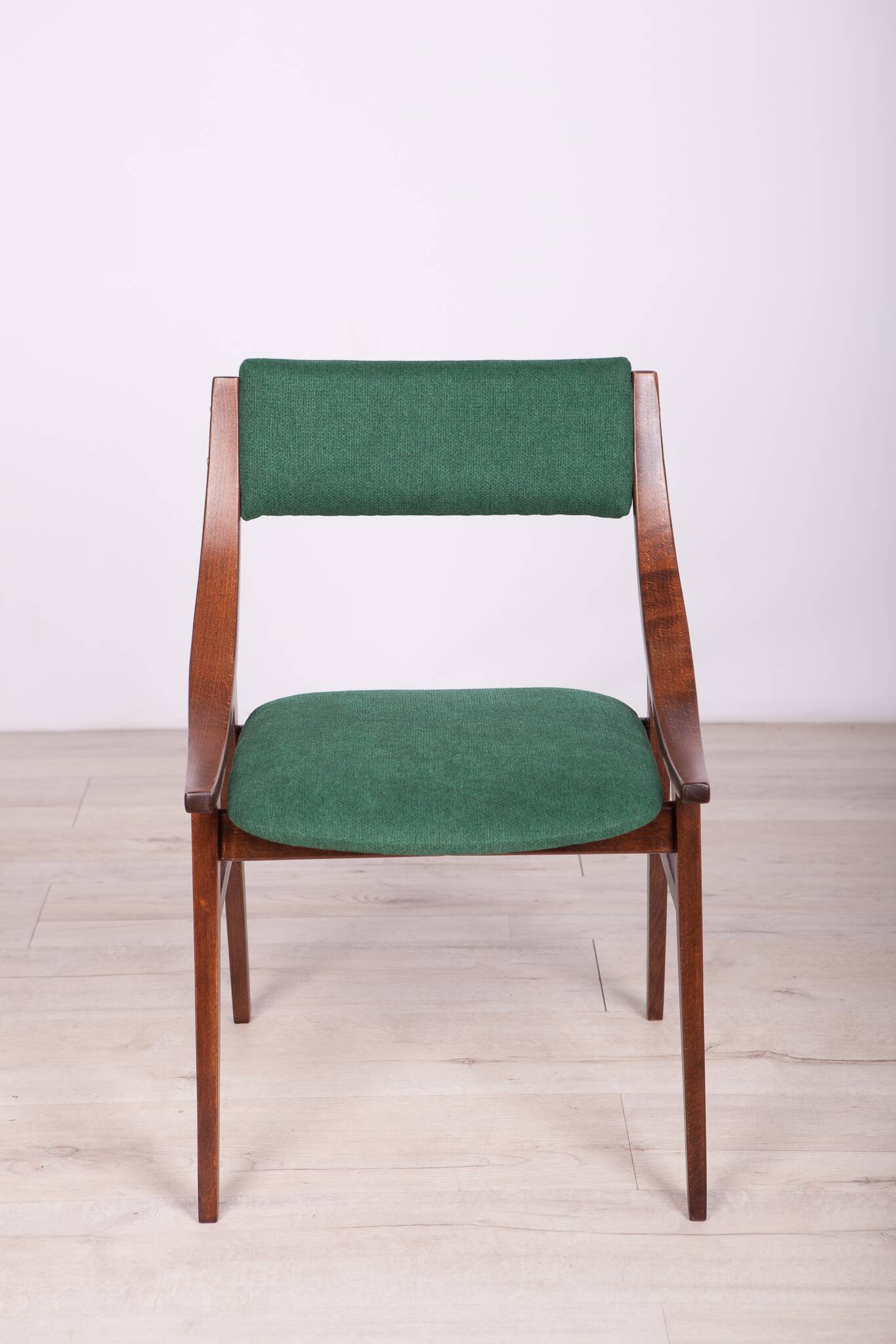 Chaises de salle à manger pour sauteurs à ski polonais de l'usine de meubles Zamojska, années 1970, lot de 4