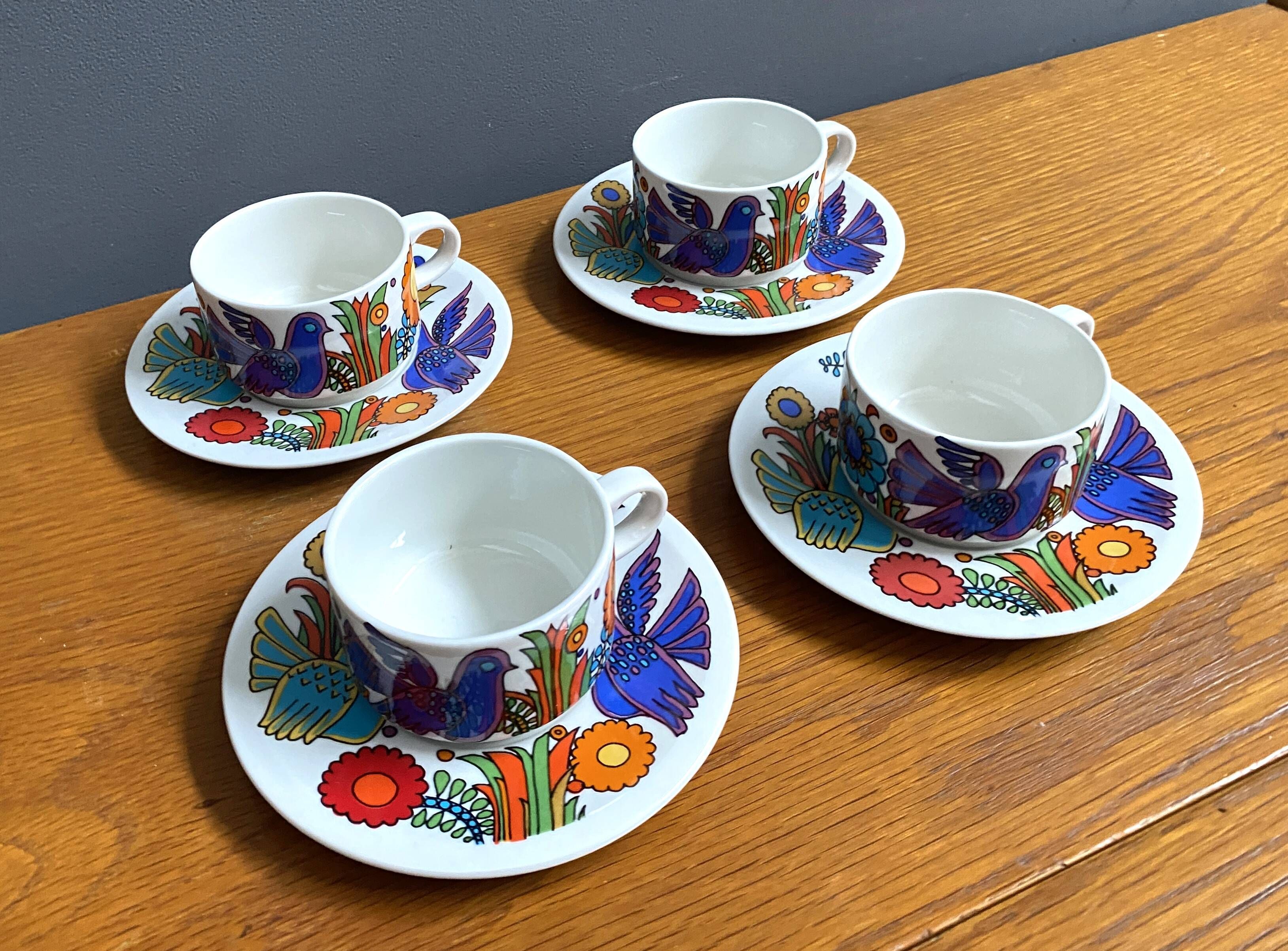 Set of 4 Mokka cups and saucers, acapulco design by villeroy & boch.