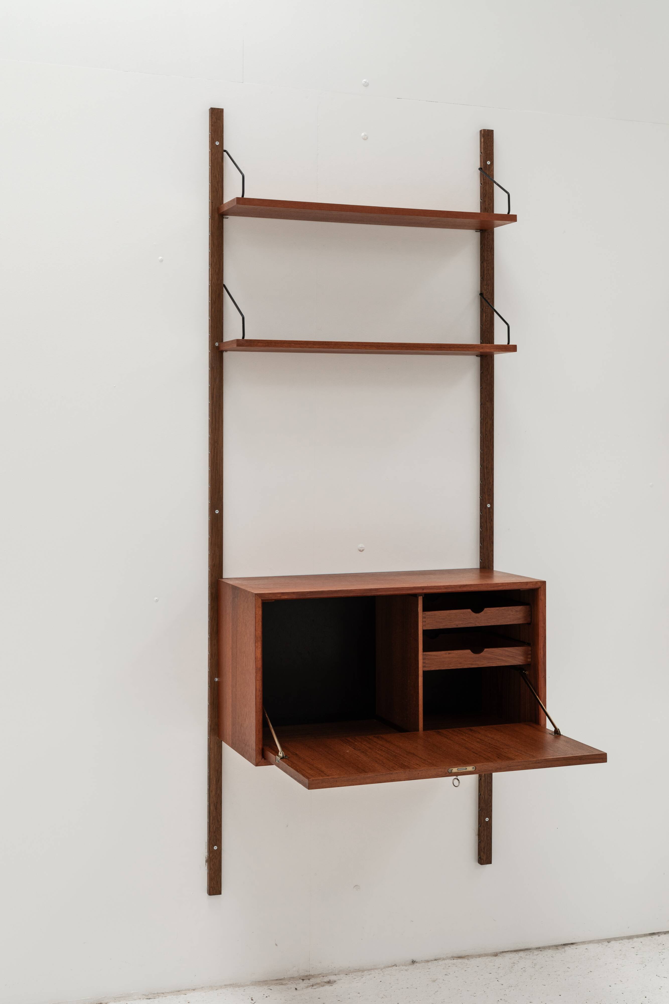 Wall unit by Poul Cadovius