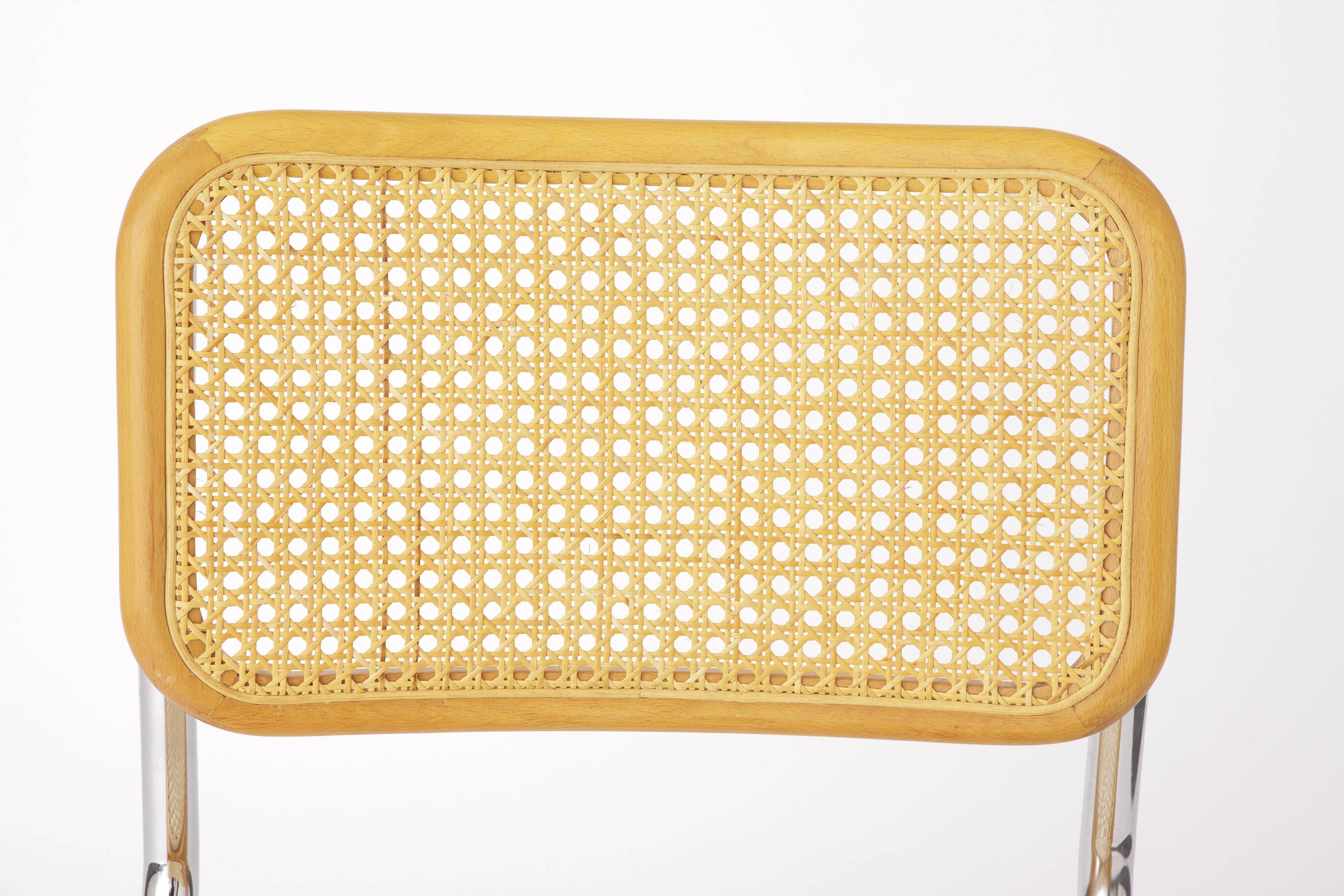 Chaise cantilever vintage années 90 - Design italien